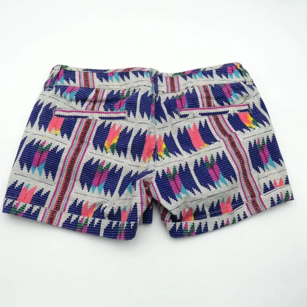American Eagle Shorts Womens Size 0‎ Stretch Midi Shorts Aztec Print Short Booty
